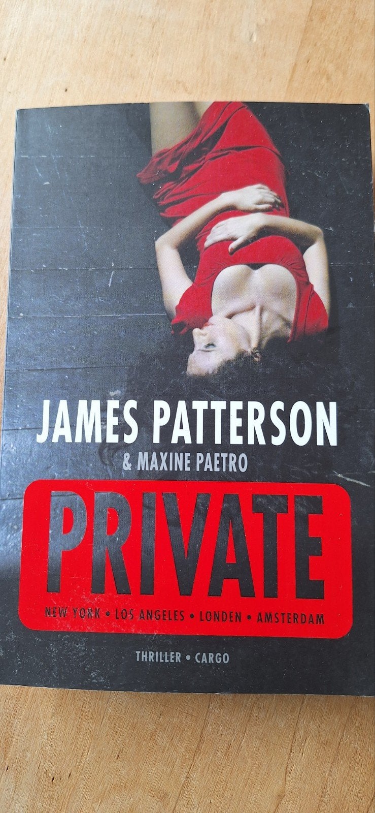 James Patterson en Maxine Paetro - Private, Boeken, Ophalen of Verzenden, Zo goed als nieuw, Maxine Paetro; James Patterson