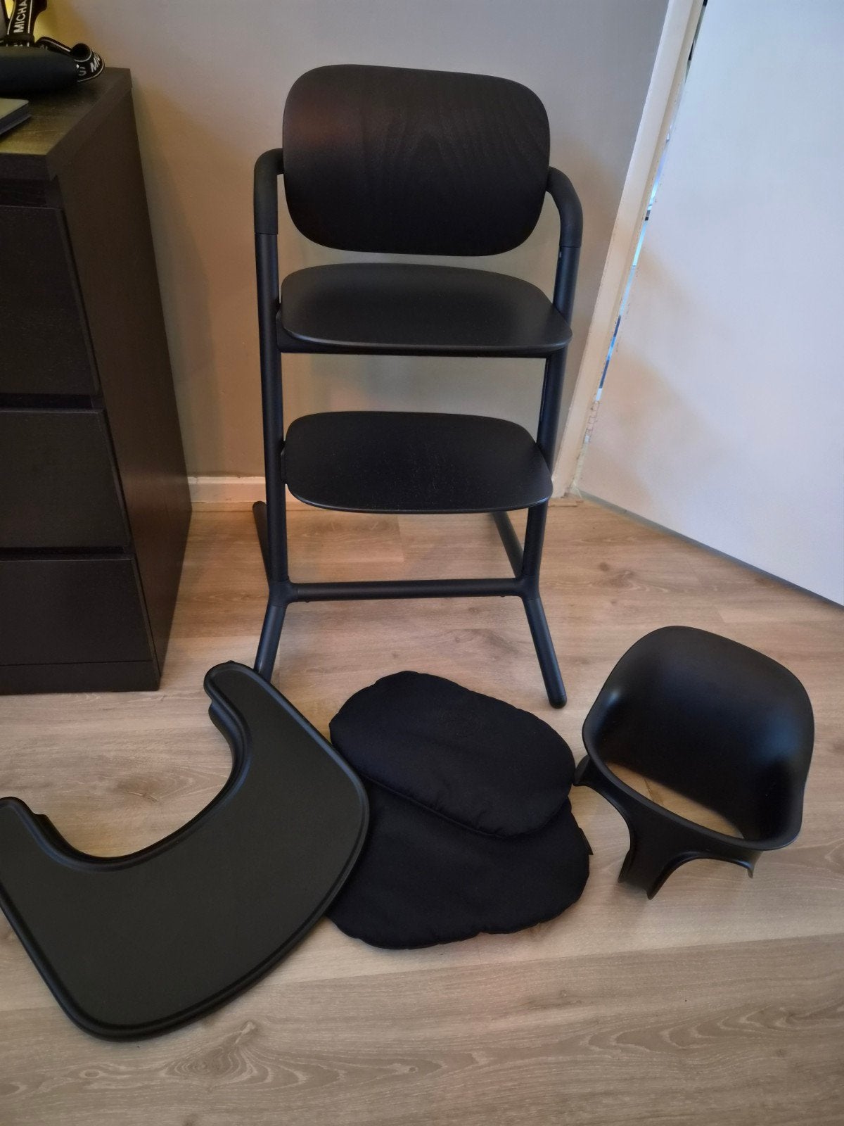 Cybex Lemo Kinderstoel Zwart – Complete Set met Babyset, Ophalen, Zo goed als nieuw, Meegroeistoel, Afneembaar eetblad