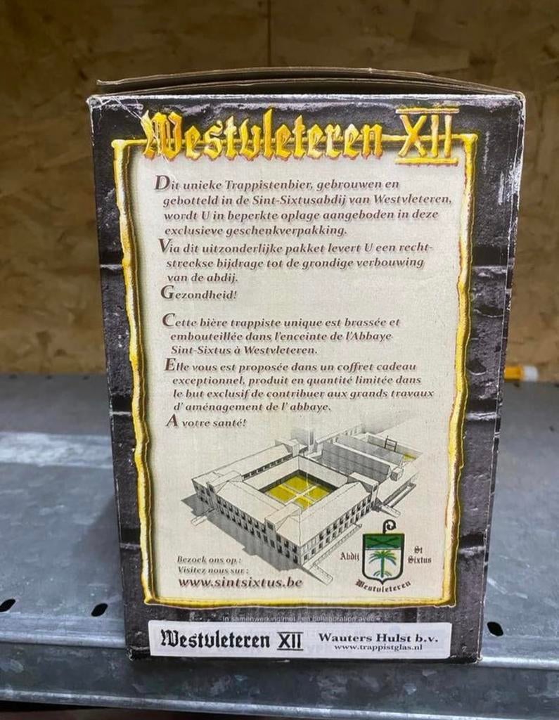 Westvleteren XII Geschenkdoos met 6 flessen en 2 glazen, Verzamelen, Biermerken, Ophalen of Verzenden, Nieuw, Flesje(s), Overige merken