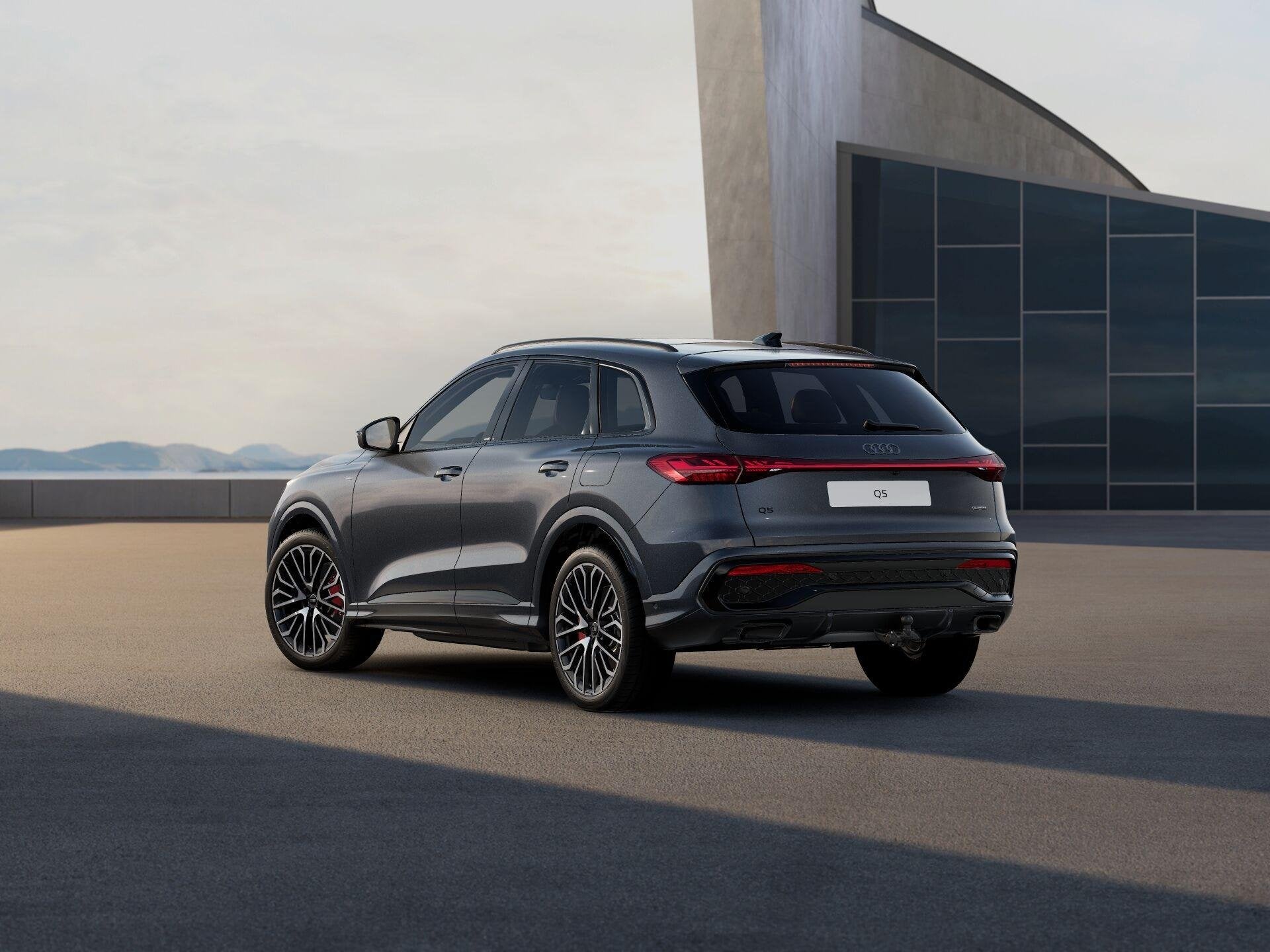 Audi Q5 2.0 TFSI e-hybrid quattro S Edition Competition | Tr, Auto's, Audi, Automaat, 12 maanden, 4 cilinders, 150 min