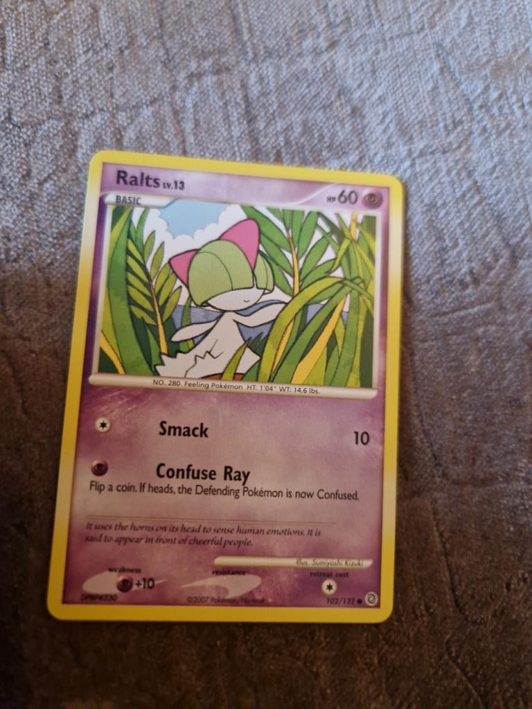Pokémon Kaart: Ralts LV.13 (102/132) - Uit 2007, Hobby en Vrije tijd, Verzamelkaartspellen | Pokémon, Zo goed als nieuw, Losse kaart