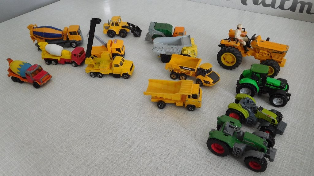wegenbouw en landbouw miniaturen TEAB, Ophalen of Verzenden, Gebruikt, Hijskraan, Tractor of Landbouw, Overige merken