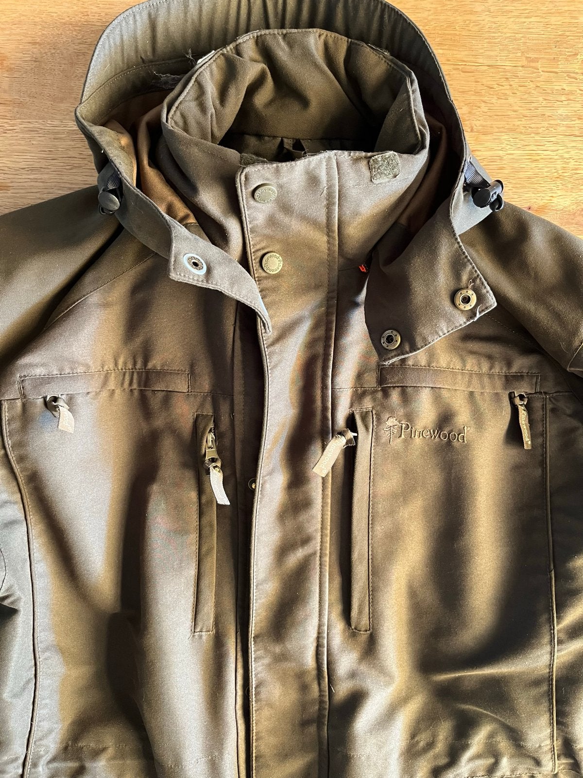Pinewood outdoor jas - waterdicht en ademend / maat M, Kleding | Heren, Jassen | Winter, Gedragen, Groen, Ophalen of Verzenden