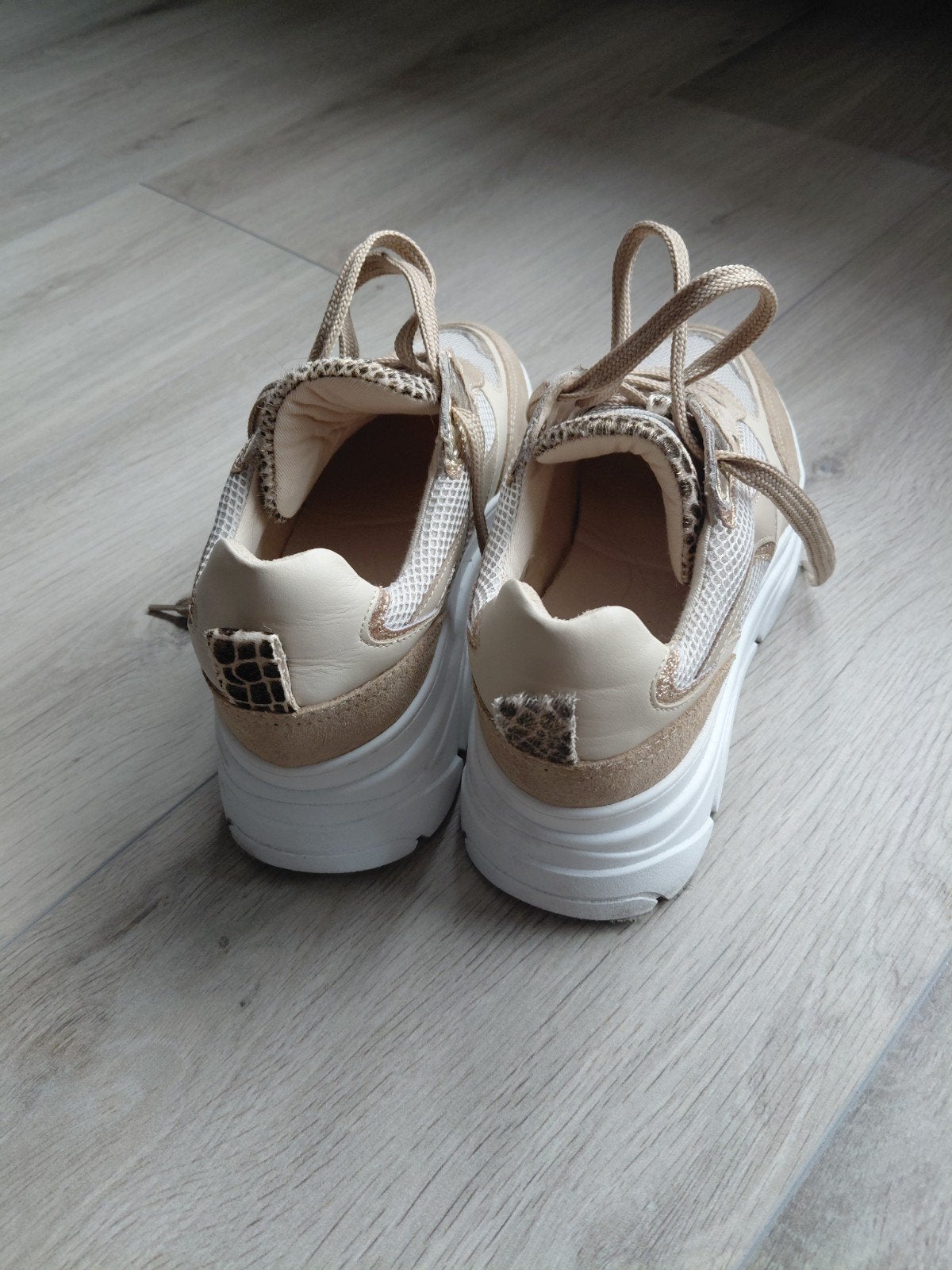 Poelman gymp, Poelman, Beige, Ophalen of Verzenden, Sneakers of Gympen