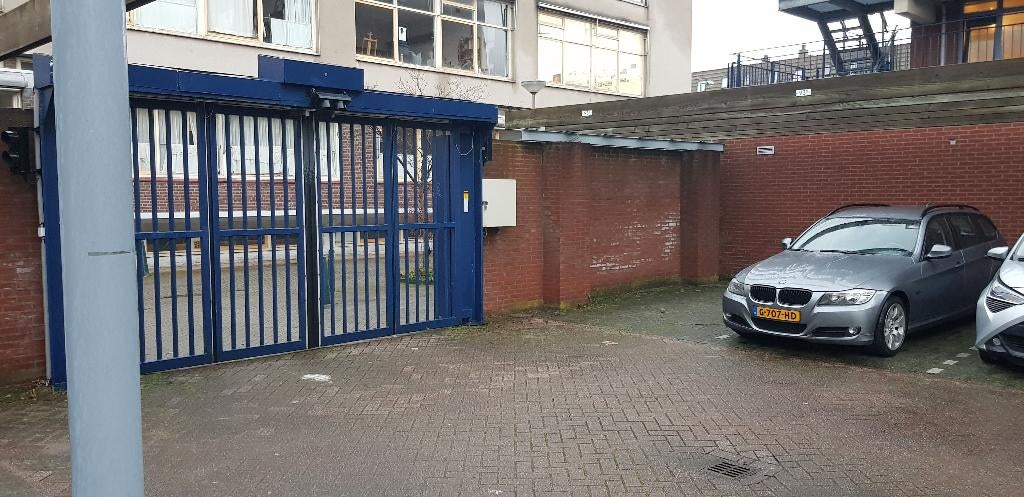 Te huur parkeerplaats Rotterdam, Ophalen, Gebruikt