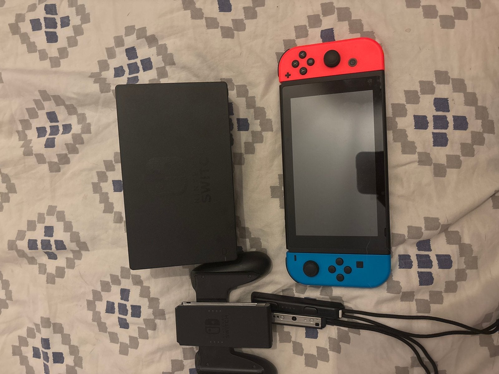 Nintendo Switch met Joy-Cons en Dock, Ophalen of Verzenden, Zo goed als nieuw, Met 2 controllers, Switch Original
