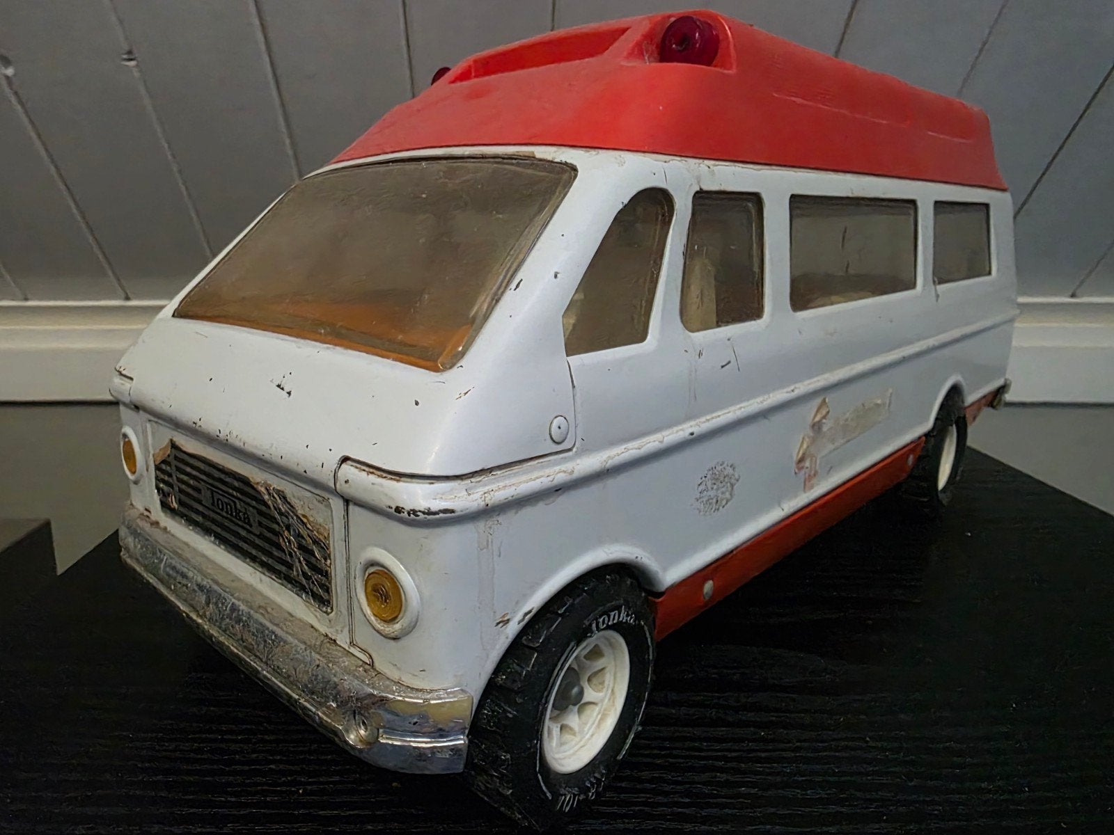 Vintage Tonka Ambulance Speelgoedauto - Jaren '70, Kinderen en Baby's, Ophalen of Verzenden, Gebruikt