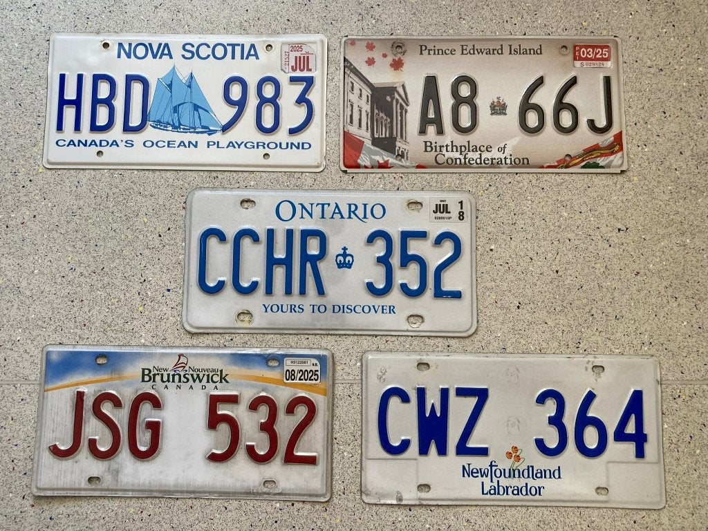 Canada / Canadese kentekenplaten - set van 5, Verzenden, Gebruikt, Auto's