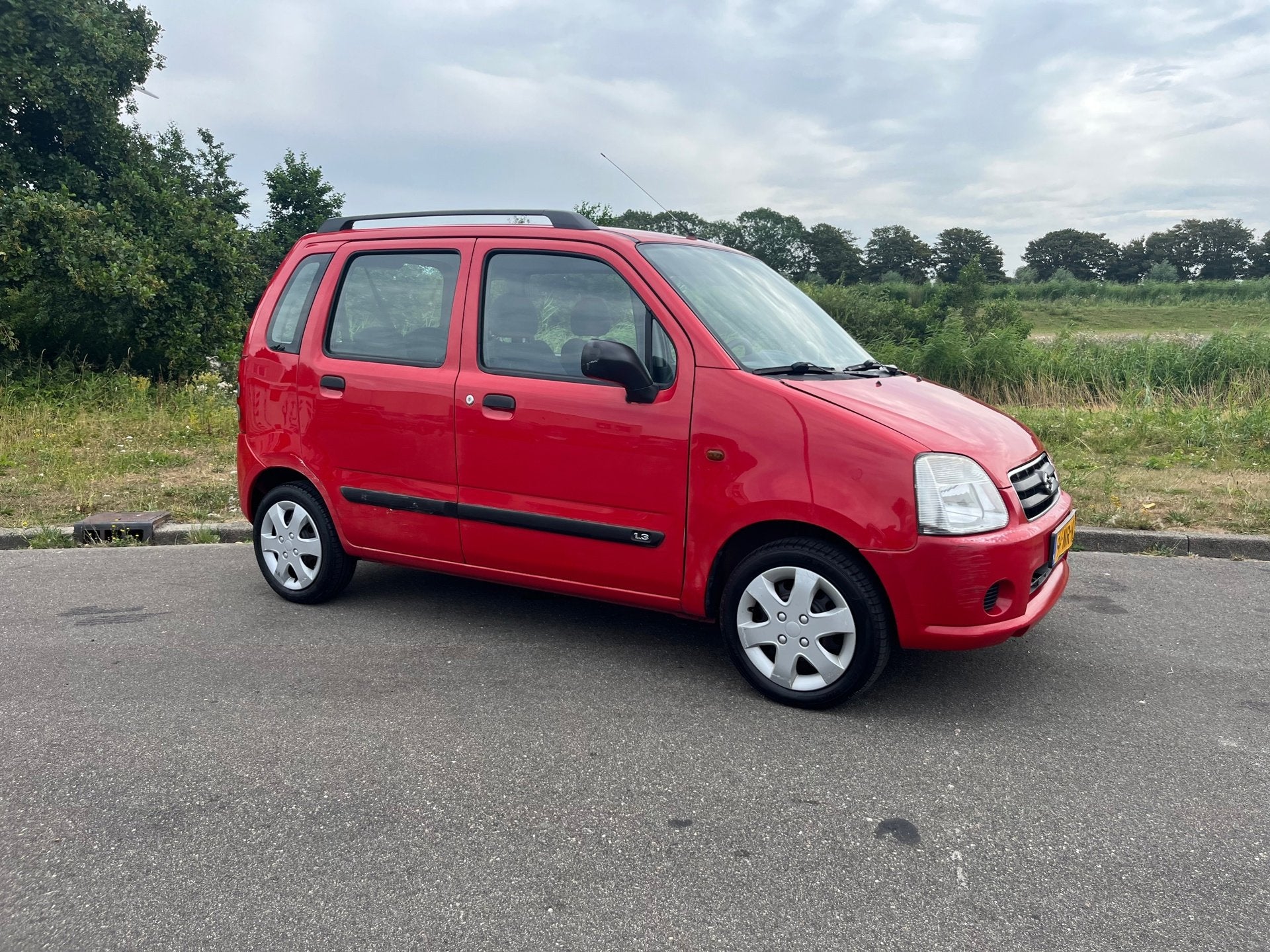 Suzuki Wagon R+ 1.3 GLS, Voorwielaandrijving, 94 pk, Stof, Wagon R+