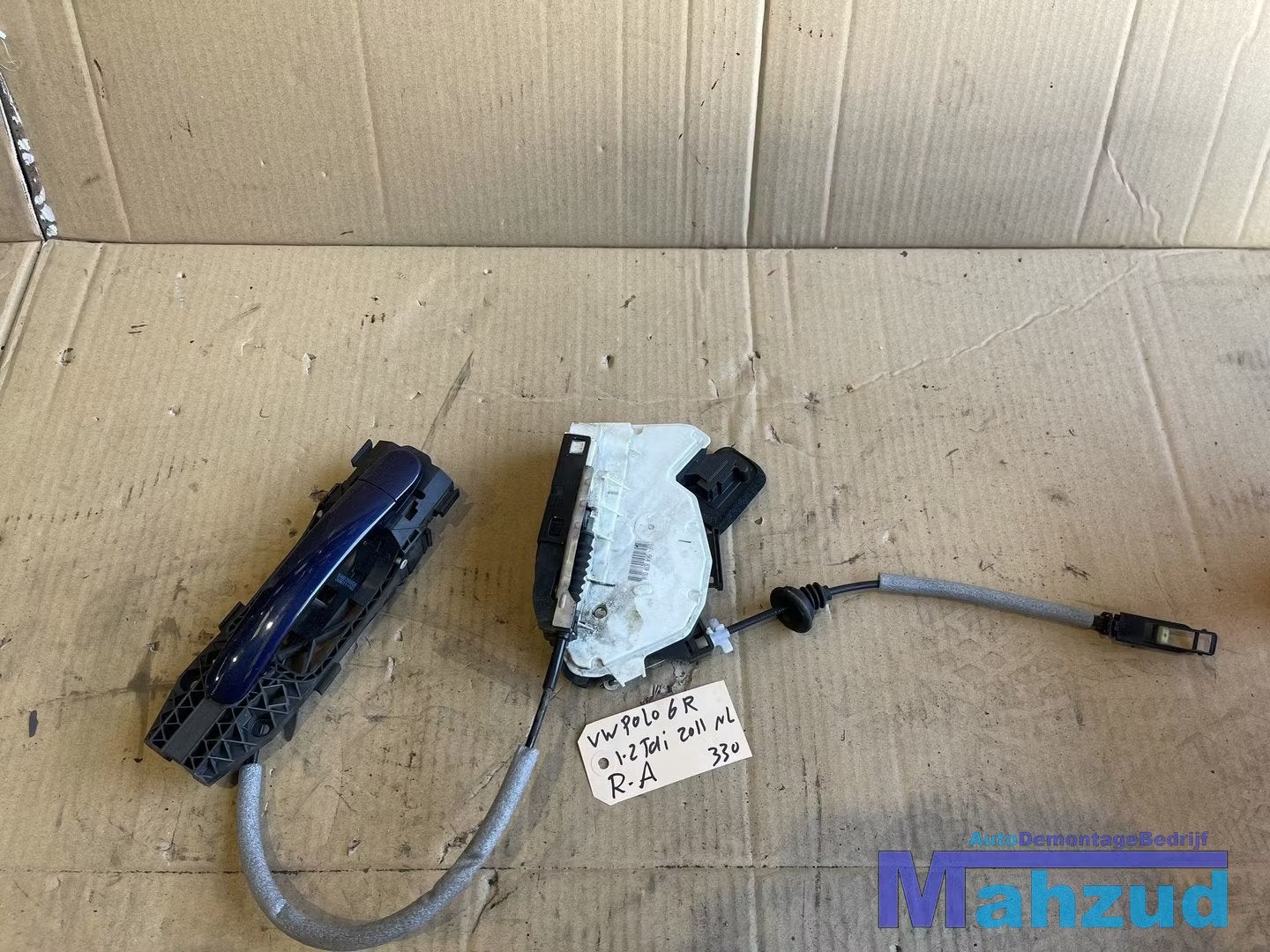 VW POLO 6R SLOT Slotmechaniek rechts achter hendel LD5Q, Auto-onderdelen, Gebruikt, Volkswagen, Volkswagen AG, Berliner Ring 2
38440  Wolfsburg, DE