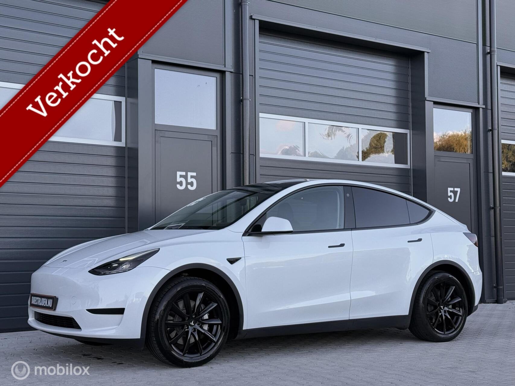 Tesla Model Y Standard Range | Trekhaak | SOH 94% | netjes!, Auto's, Automaat, 238 pk, Achterwielaandrijving, Gebruikt