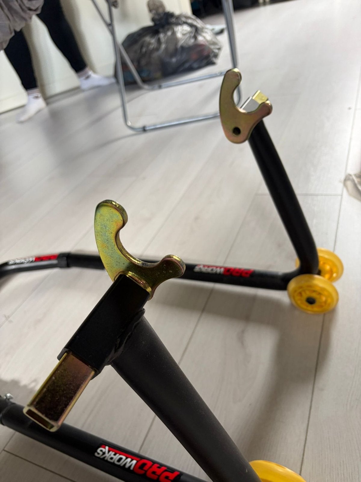 PROWORKS Motorfiets paddockstand achter, Ophalen, Gebruikt