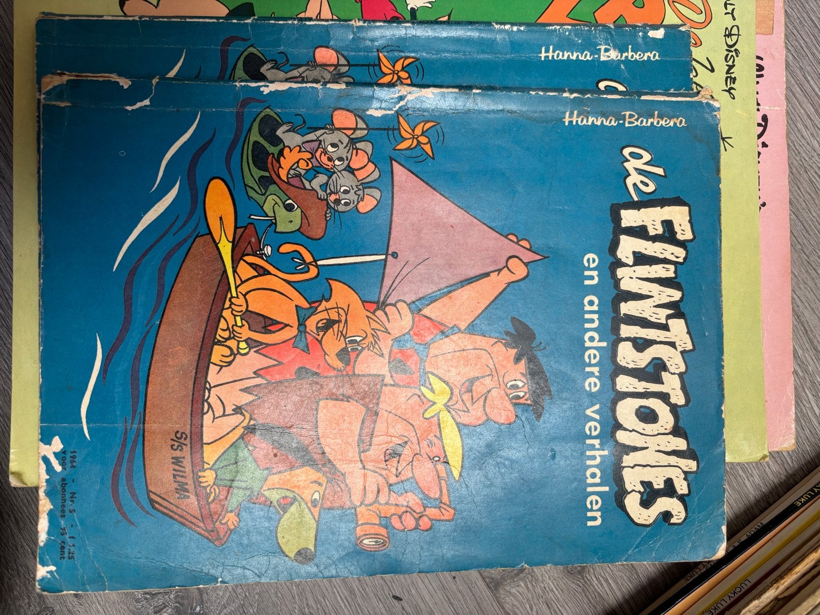 Diverse stripboeken collectie - Kuifje, Suske en Wiske, Tom, Meerdere stripboeken, Ophalen of Verzenden, Gelezen