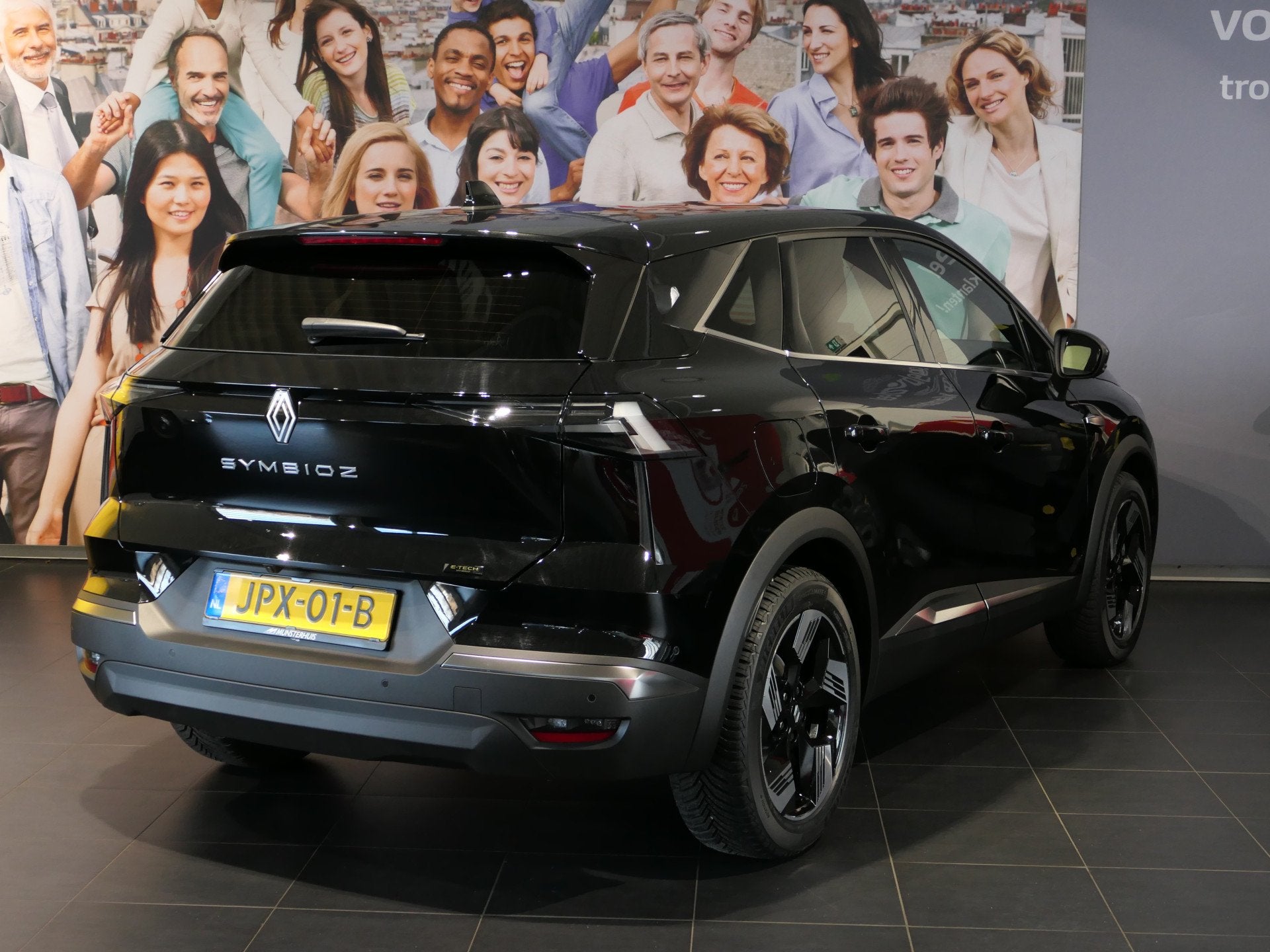 Renault Symbioz 1.8 E-Tech full hybrid 160 techno - Occasion, Auto's, Renault, Dealer onderhouden, 4 cilinders, Bedrijf, Hybride Elektrisch/Benzine