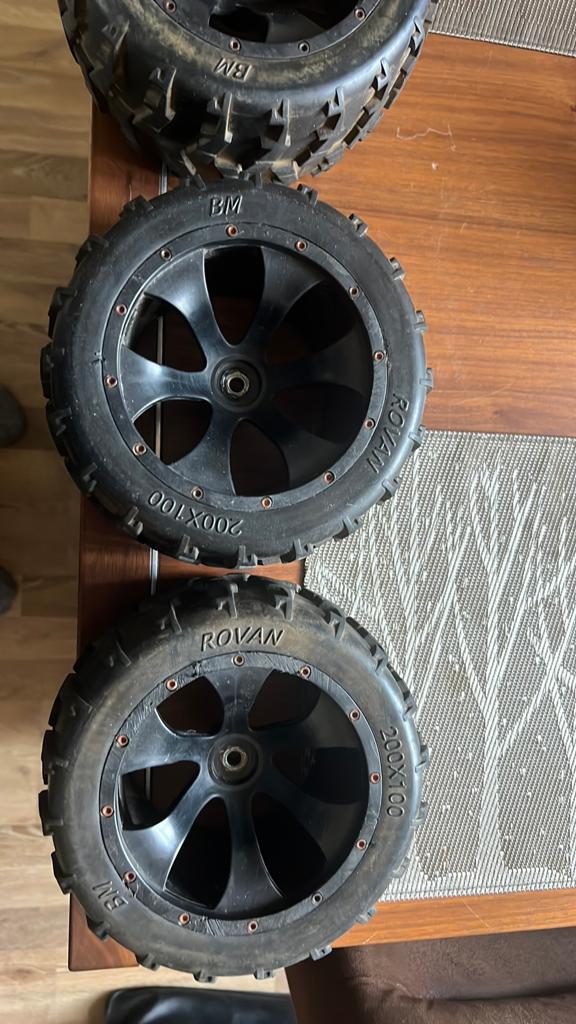 Wielen fg te koop, Hobby en Vrije tijd, Benzine, Ophalen of Verzenden, Zo goed als nieuw, Onderdeel