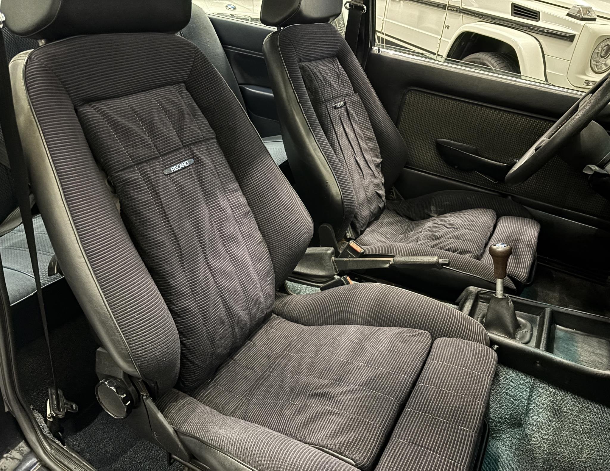 BMW 3-serie 323i E21 5-handbak/oldtimer, foto 10