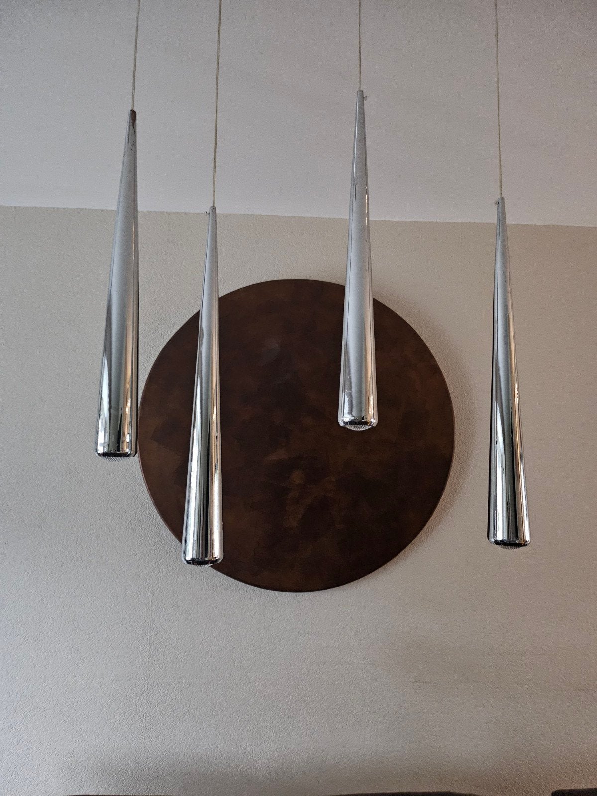 Grote decoratieve schijf voor aan de muur - Zwaar, Ophalen, Hout, Gebruikt, Modern