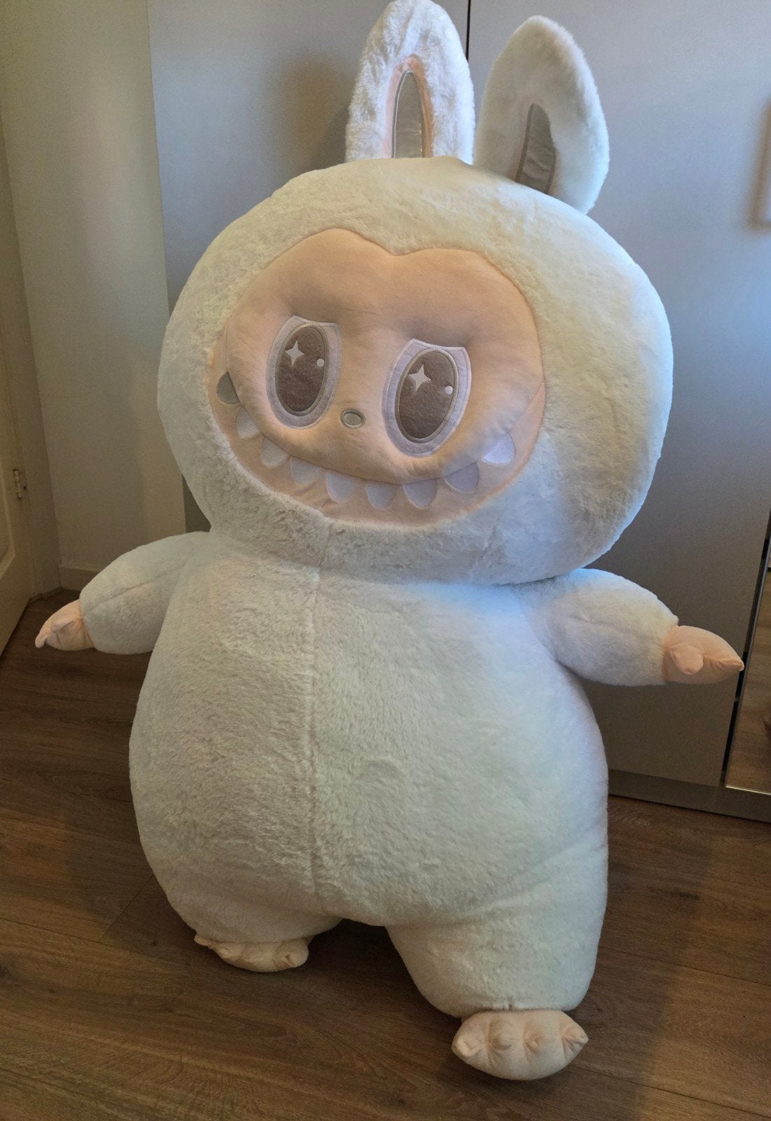 Grote Labubu, 130 cm, Ophalen, Overige typen, Zo goed als nieuw, Wit