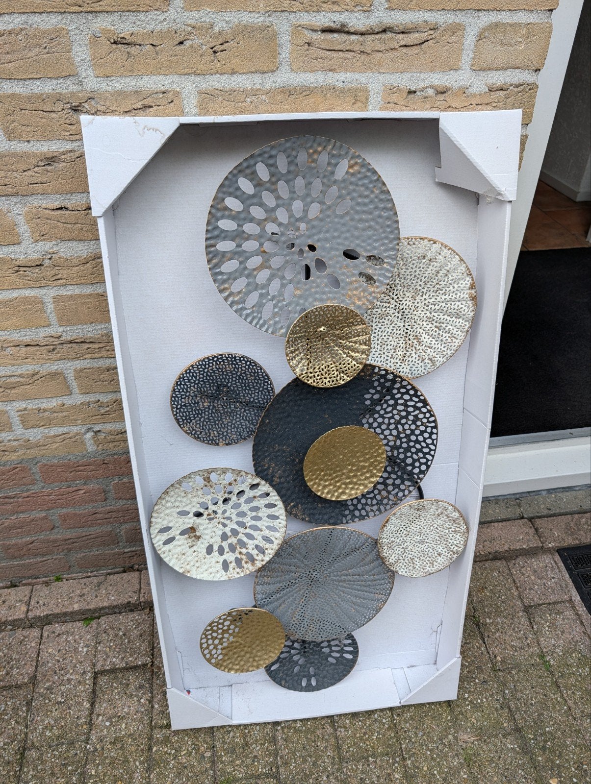 Moderne metalen wanddecoratie - cirkels, Ophalen, Metaal, Wandsculptuur, Meerkleurig