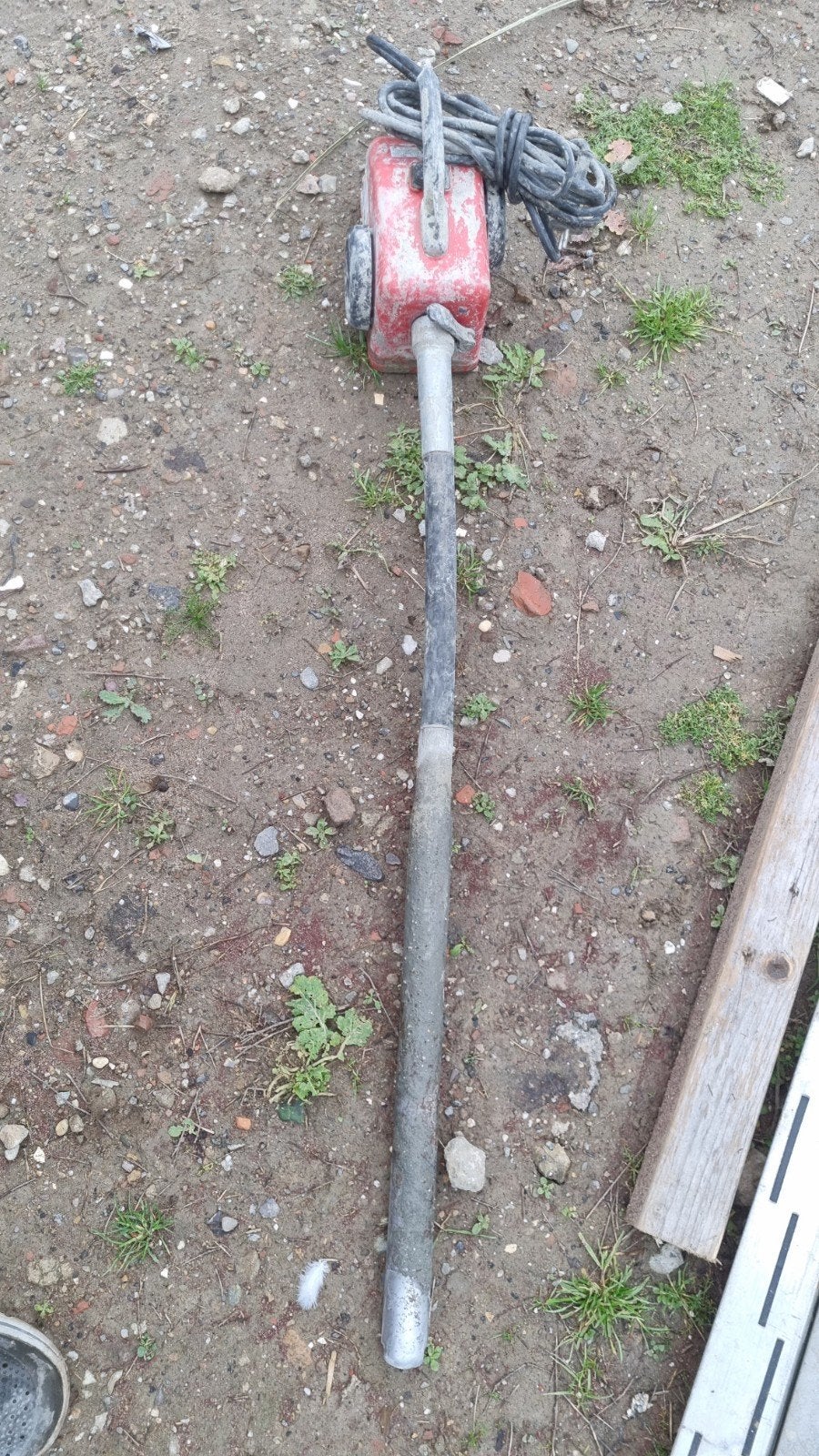 Beton trilnaald, Ophalen, Gebruikt