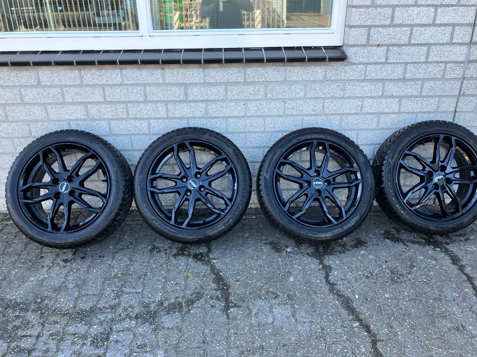 Ford Ecosport winterwielen 17 inch - Zo goed als nieuw!, Auto-onderdelen, Ophalen, Gebruikt, Banden en Velgen, 17 inch