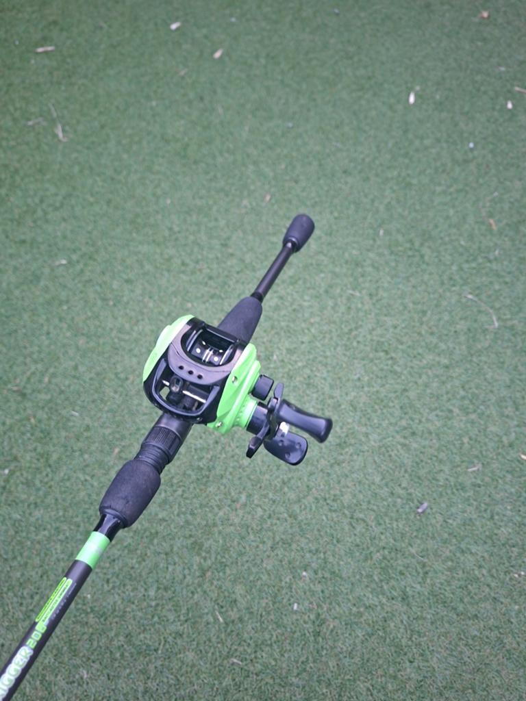 Baitcaster hengel set, Ophalen of Verzenden, Gebruikt, Werphengel