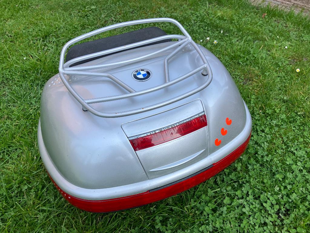 Givi Topkoffer grijs-zwart remlicht bmw-logo R1200 ea, Motoren, Accessoires | Koffers en Tassen, Ophalen of Verzenden, Gebruikt