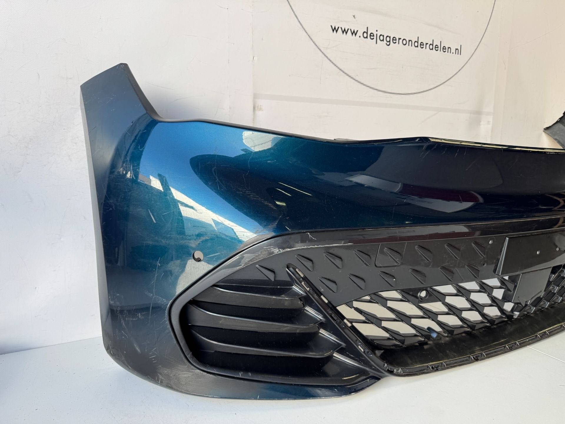 CUPRA BORN VOORBUMPER BUMPER 10E807221D, Auto-onderdelen, Gebruikt, Voor, Autovia A-2, Km 585 585
08760  Martorell, ES, Ophalen of Verzenden