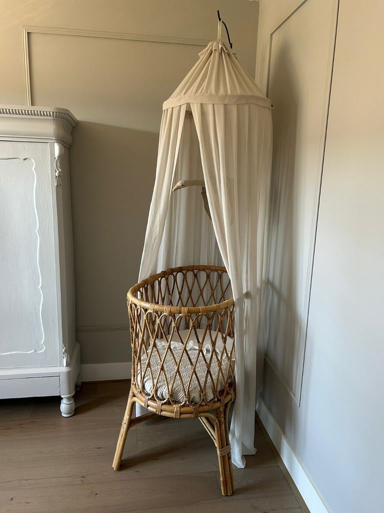 Rotan wieg, Ophalen, Nieuw, Wieg