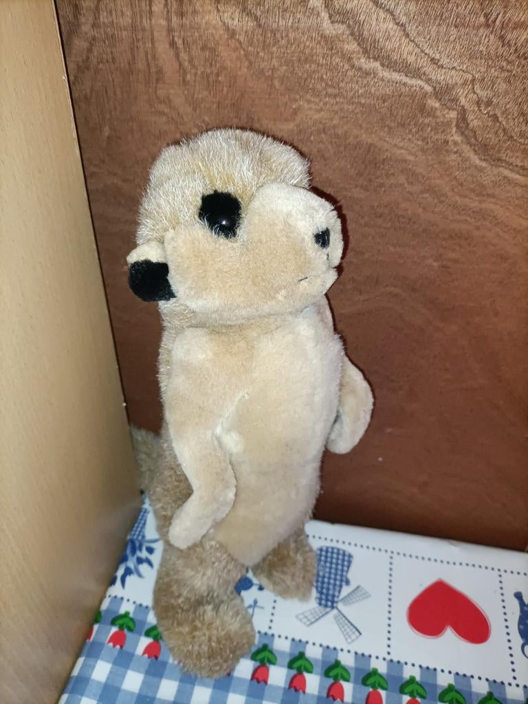 Stokstaartje knuffel Hewlett Packard 42 cm groot, Ophalen of Verzenden, Zo goed als nieuw, Overige typen