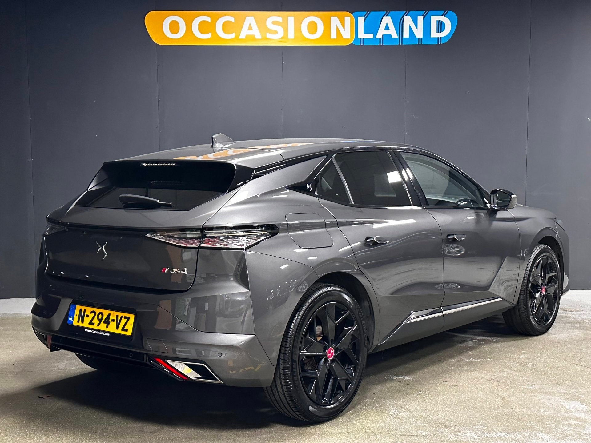 DS 4 1.2 PureTech Performance Line+|MATRIX|DODEHOEK|ACC|SFEE, Auto's, DS, Dealer onderhouden, Gebruikt, 1199 cc, Origineel Nederlands