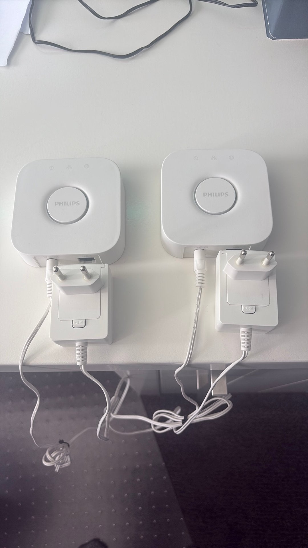 Philips Hue Bridge (2 stuks), Computers en Software, Pc- en Netwerkkabels, Ophalen of Verzenden, Zo goed als nieuw