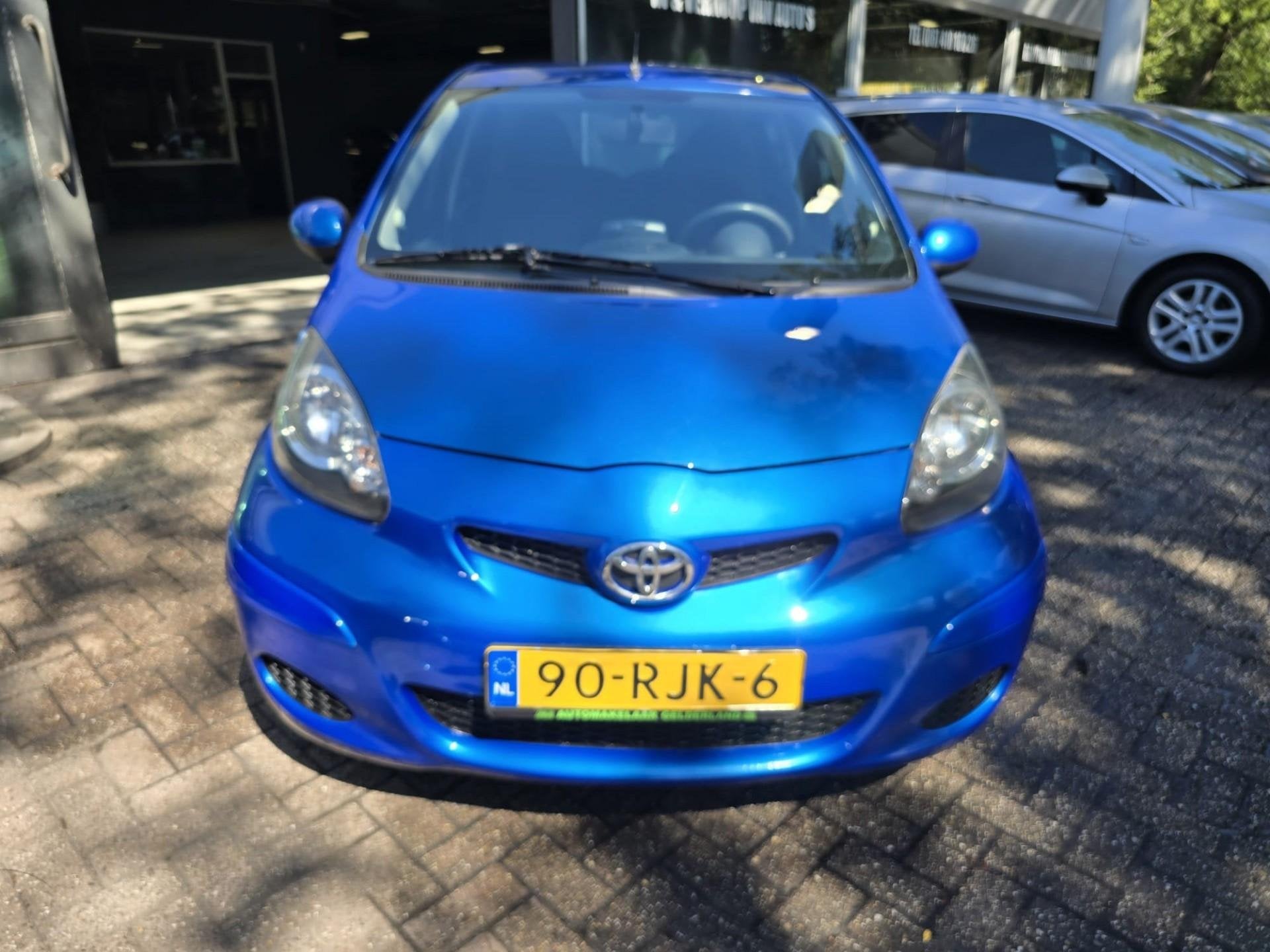 Toyota Aygo 1.0-12V Comfort Navigator | AUTOMAAT | 3/6 OF 12, Euro 5, Stof, Gebruikt, 68 pk