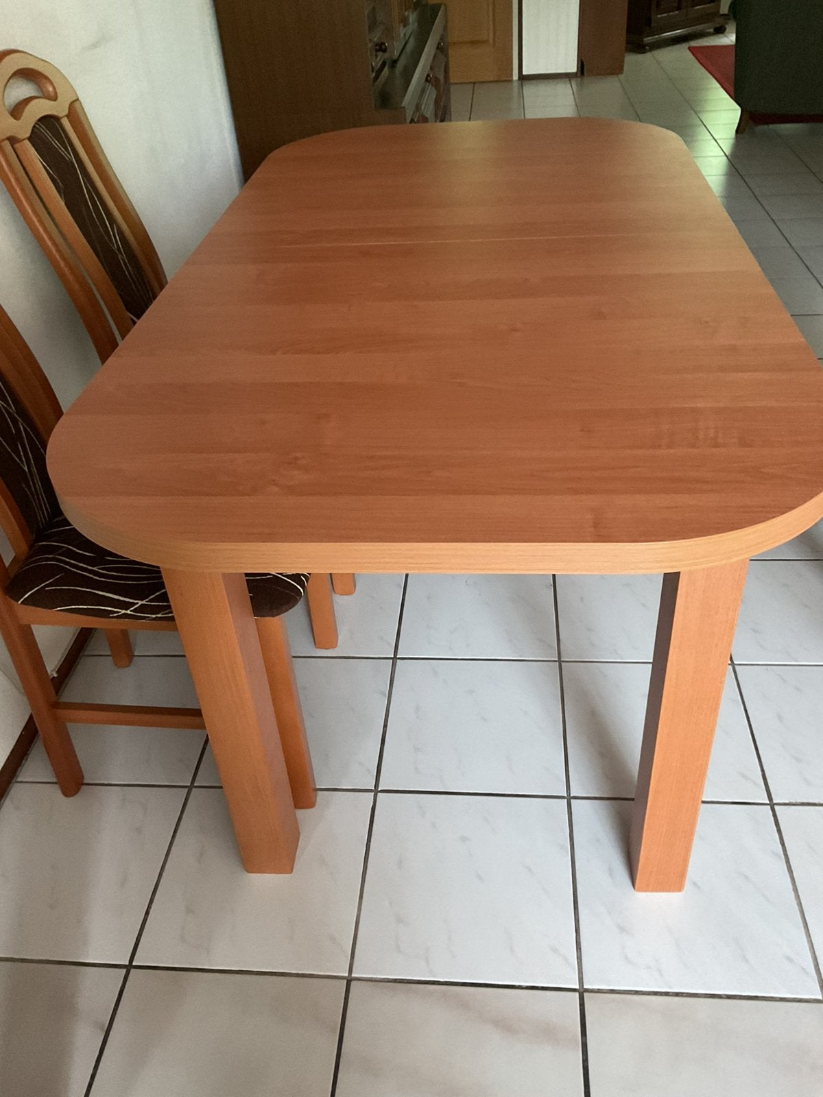 Eet Tafel  (Als nieuw), Ophalen, 50 tot 100 cm, Zo goed als nieuw, Vijf personen of meer