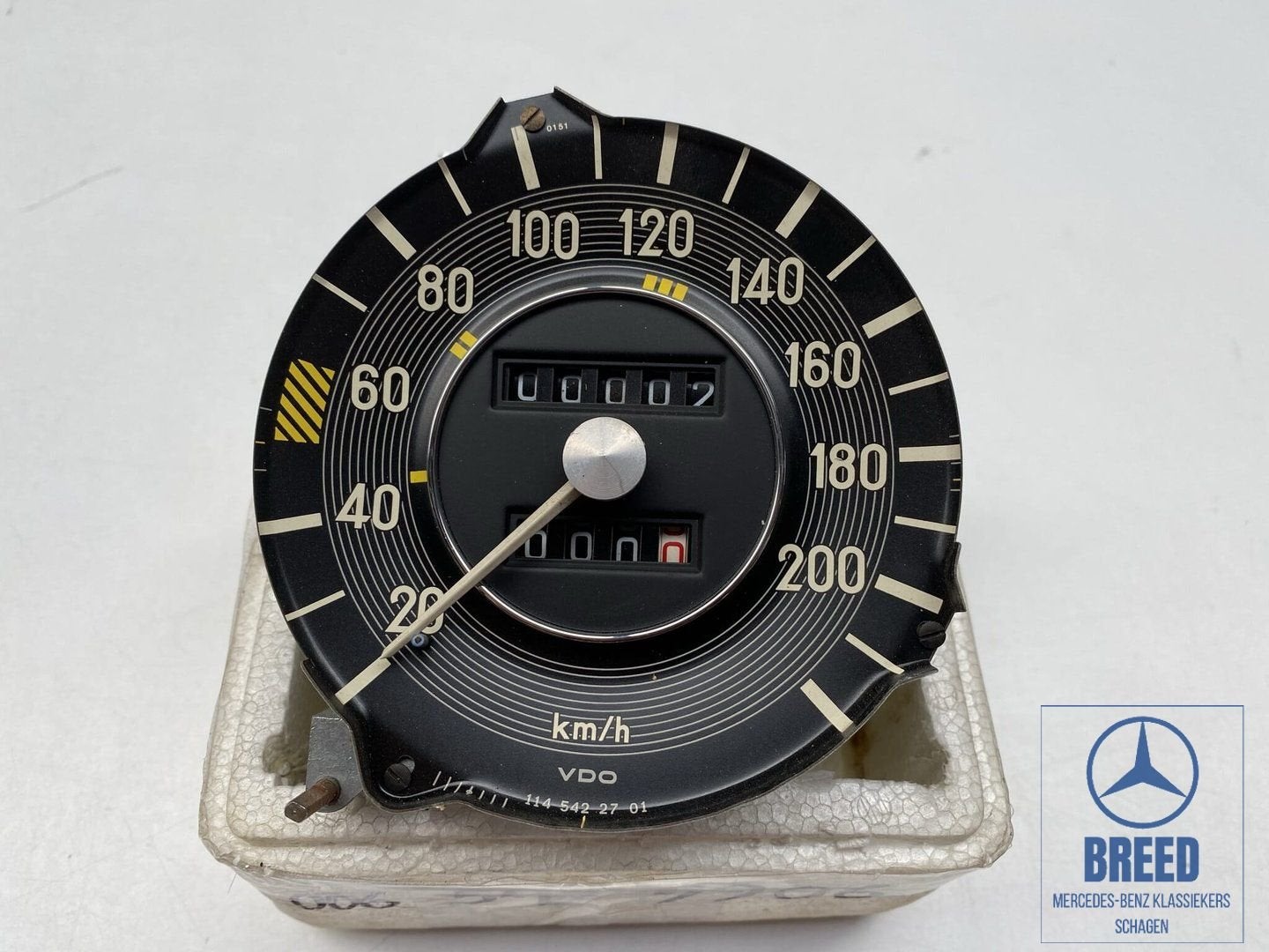 NOS Kilometerteller voor Mercedes-Benz W115 /8 200 220, -, Nieuw, Ophalen of Verzenden, -