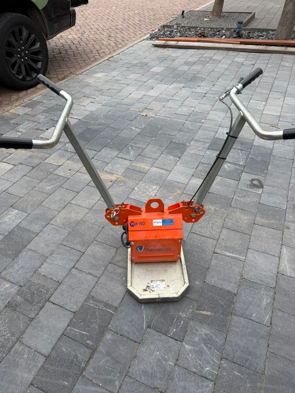 Hamevac tegeltiller 220V, Ophalen