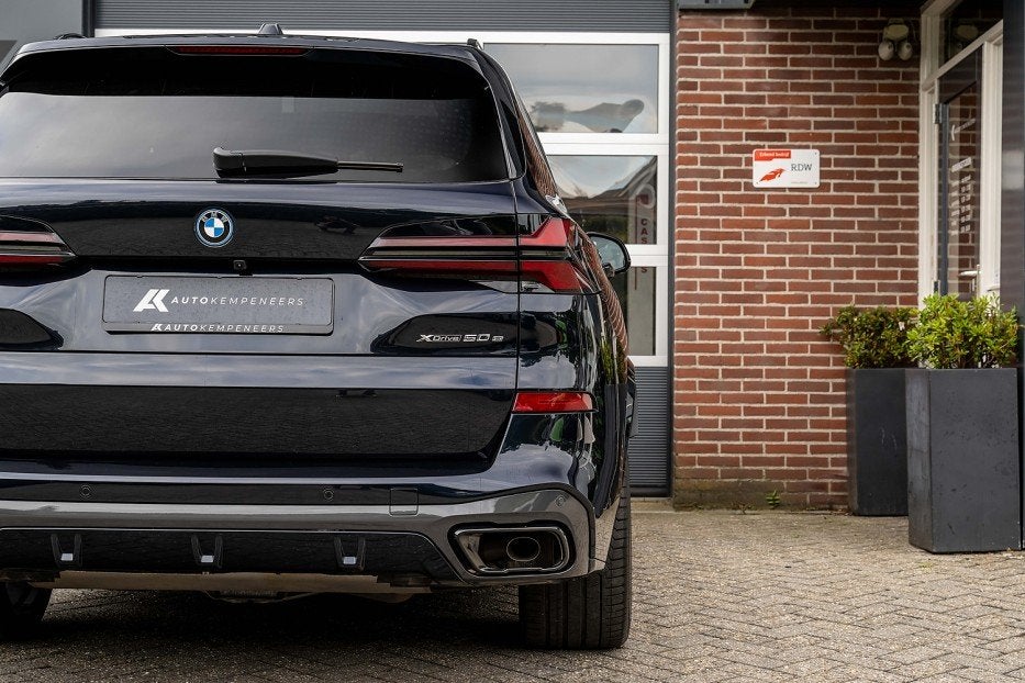 BMW X5 xDrive50e M Sport Pro | Panorama | 4-Wielbest. | Comf, Automaat, Gebruikt, Zwart, Bedrijf