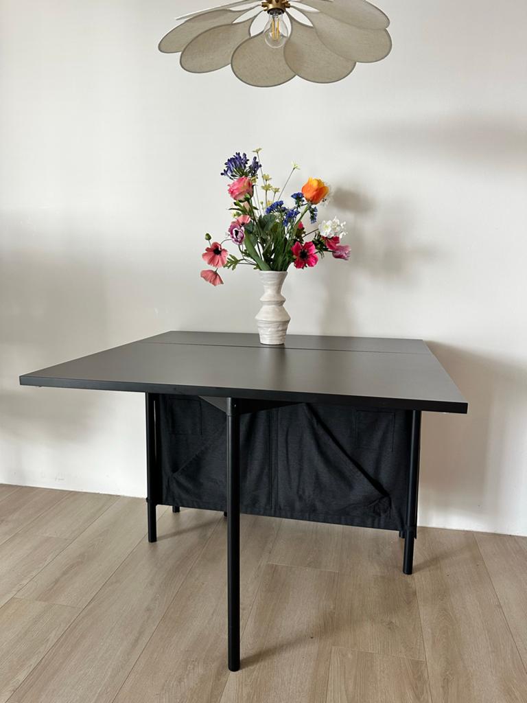 IKEA KALLHÄLL Zwarte uitklapbare tafel, Huis en Inrichting, Tafels | Eettafels, Zo goed als nieuw, 50 tot 100 cm, 100 tot 150 cm