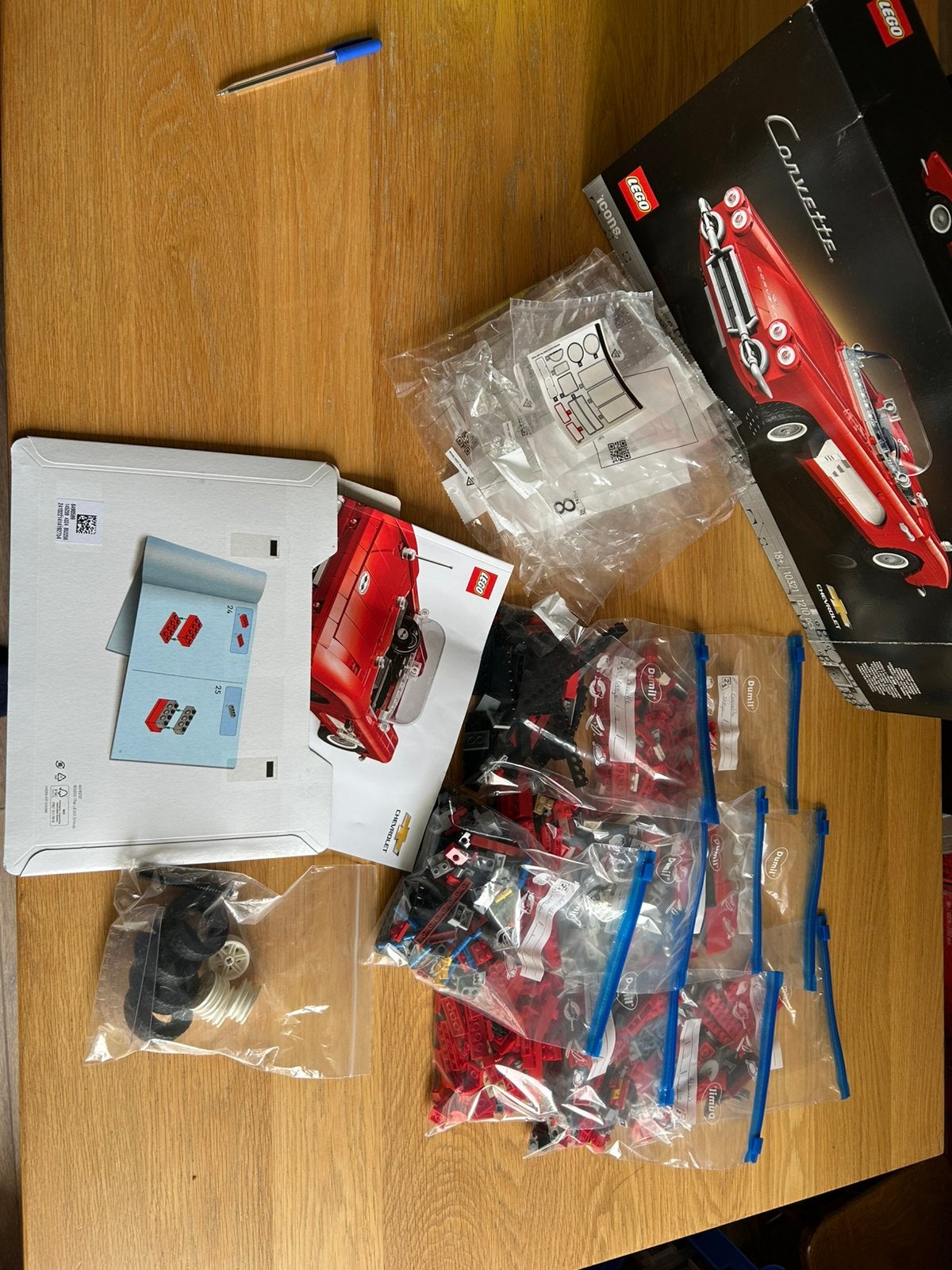 Lego Icons Chevrolet Corvette ( 10321 ), Compleet, Lego, Ophalen of Verzenden, Zo goed als nieuw