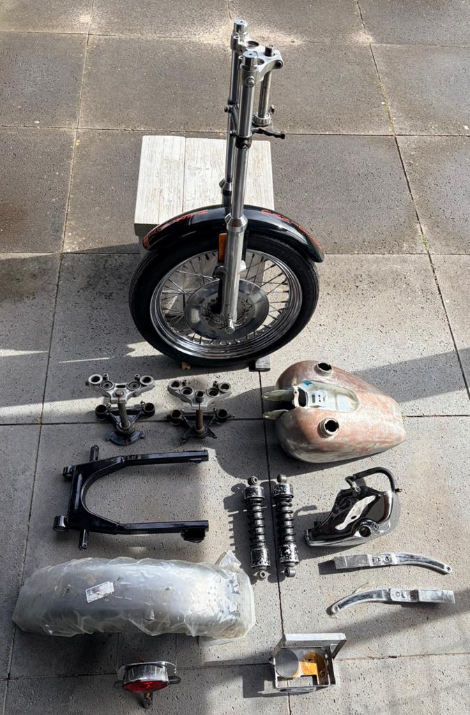 Sportster  / Ironhead onderdelen - Voorvork, tank, spatbord, Motoren, Ophalen of Verzenden, Gebruikt