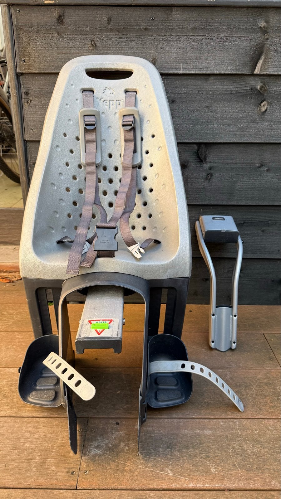 Yepp Kinderzitje voor achterop de fiets, Fietsen en Brommers, Achterzitje, 9 t/m 18 kg, Ophalen of Verzenden, Gebruikt