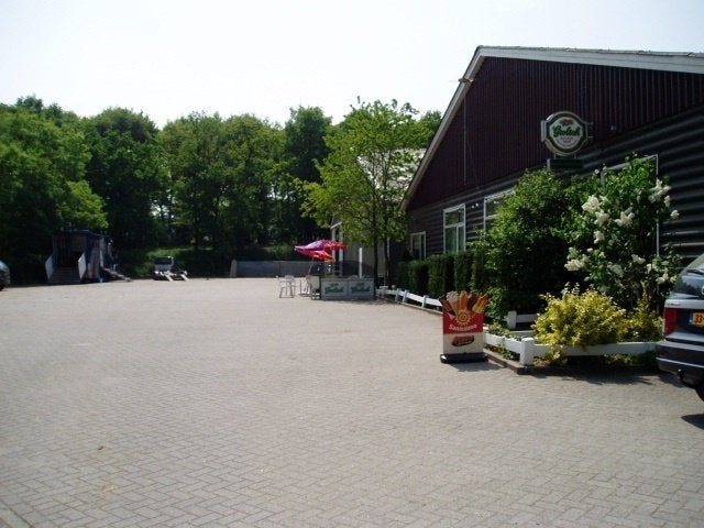 Stalmedewerker dinsdag en donderdagochtend, Diensten en Vakmensen, Dieren | Paarden | Verzorging, Oppas en Les