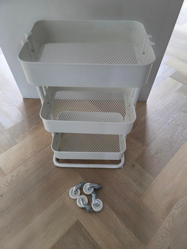 Ikea trolley, Ophalen