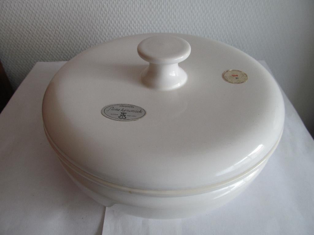 Flora - Gouda Keramiek Koektrommel., Ophalen