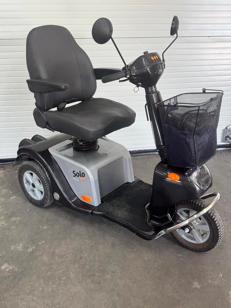 Goede en mooie Solo 3 scootmobiel, Ophalen, Gebruikt
