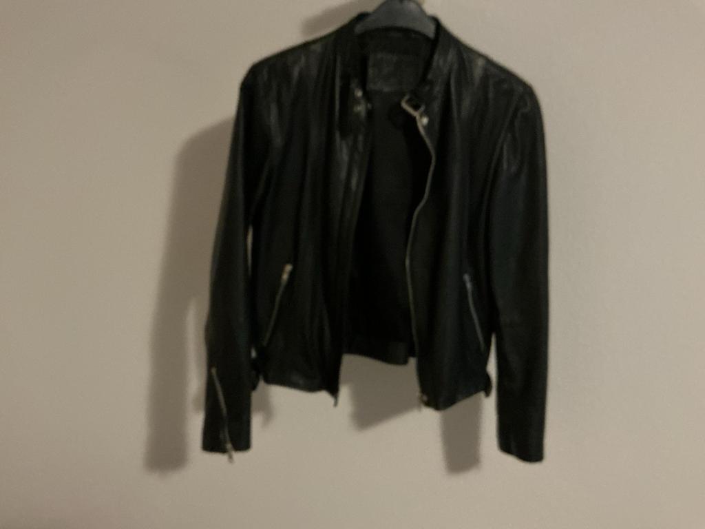 Zwart leren jasje, maat 38, Kleding | Dames, Ophalen of Verzenden, Gedragen, Maat 38/40 (M), Zwart
