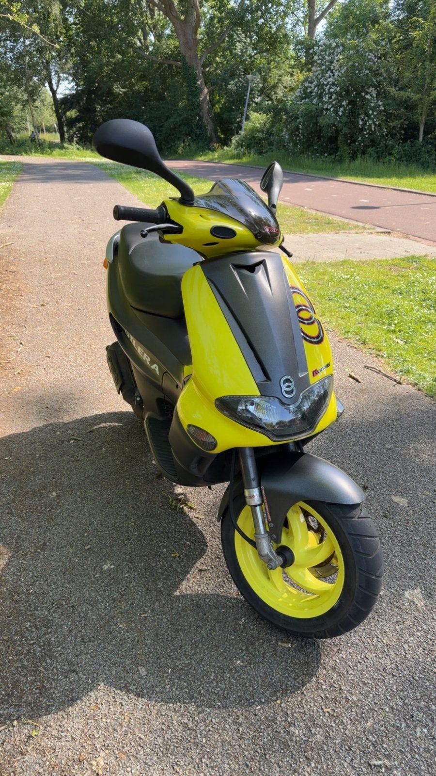 Piaggio Gilera Runner SP50cc - Geel/Zwart, Fietsen en Brommers, Snorfietsen en Snorscooters, Ophalen, Gebruikt, Benzine, Gilera