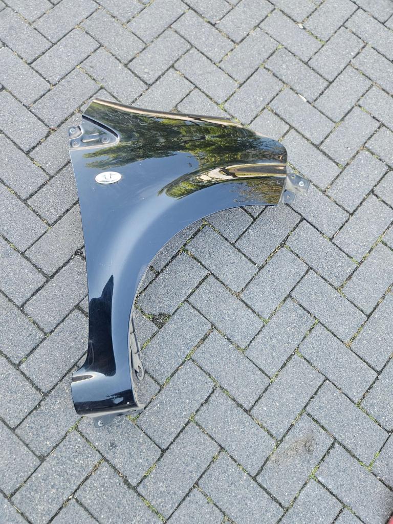 ZIJSCHERM RECHTS VOOR TOYOTA AYGO, Auto-onderdelen, Carrosserie en Plaatwerk, Niet ingevuld, Gebruikt, Niet ingevuld, Ophalen of Verzenden