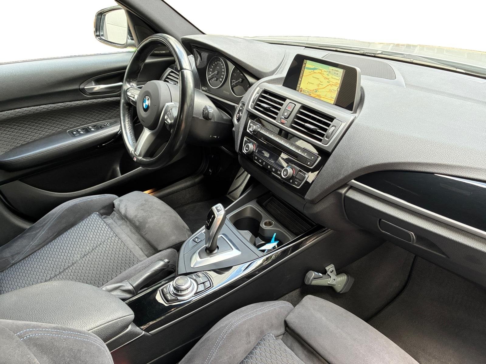 BMW 1-serie 118i Centennial Executive M PAKKET | AFNEEMBARE, Gebruikt, Origineel Nederlands, Bedrijf, 650 kg