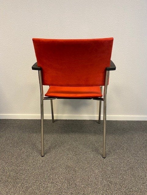 Vergaderstoelen Casala Feniks rood 4-poots stapelbaar 8x, Niet ingevuld, Gebruikt, Niet ingevuld, Kunststof